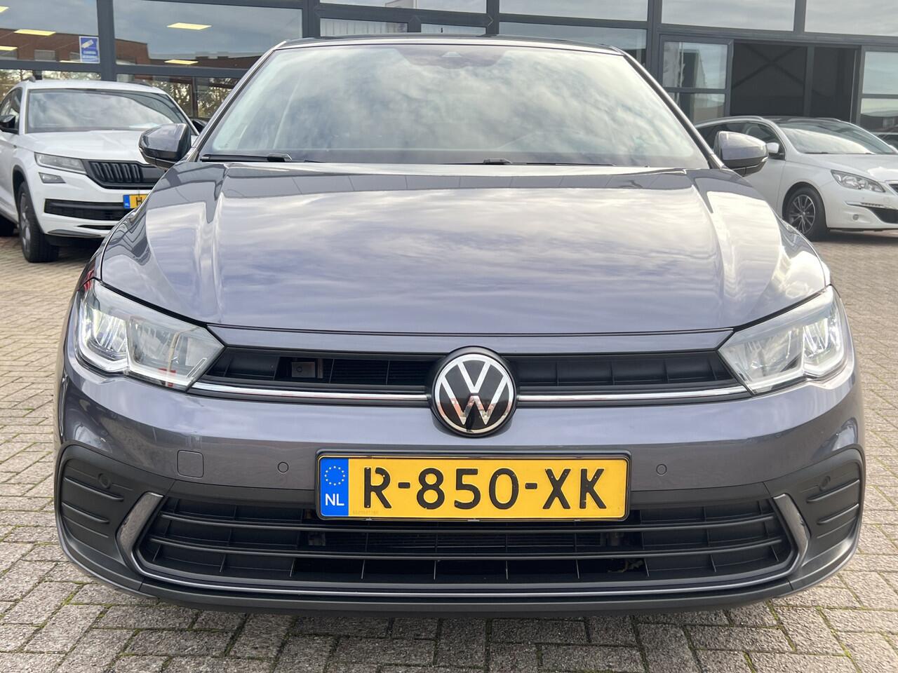 Volkswagen POLO 1.0 TSI 95 Pk Life Business Navigatie Led koplampen Carplay Android Lm Velgen ACC Parkeersensoren V+A Stoelverwarming DAB Extra Getint Glas NL Auto