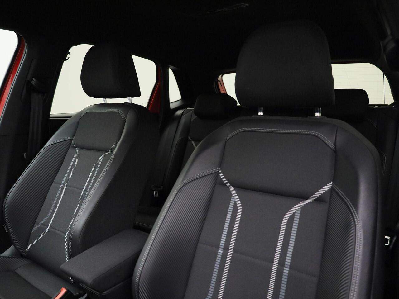 Volkswagen POLO 1.0TSI/95PK Highline Business R · Navigatie · Appel/Android carplay · Parkeersensoren