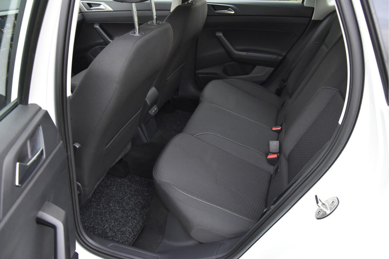 Volkswagen POLO 1.0 TSI 96 PK PDC ECC Carplay NAP 1e eigenaar Comfortline Business