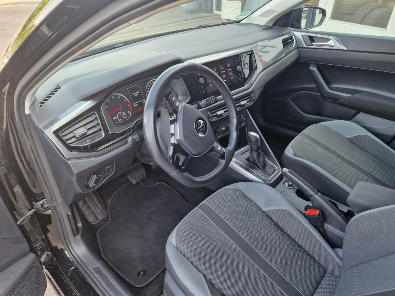 Volkswagen POLO 1.0 TSI LIFE Highline Automaat Navi Climate en Cruise controle LM 16