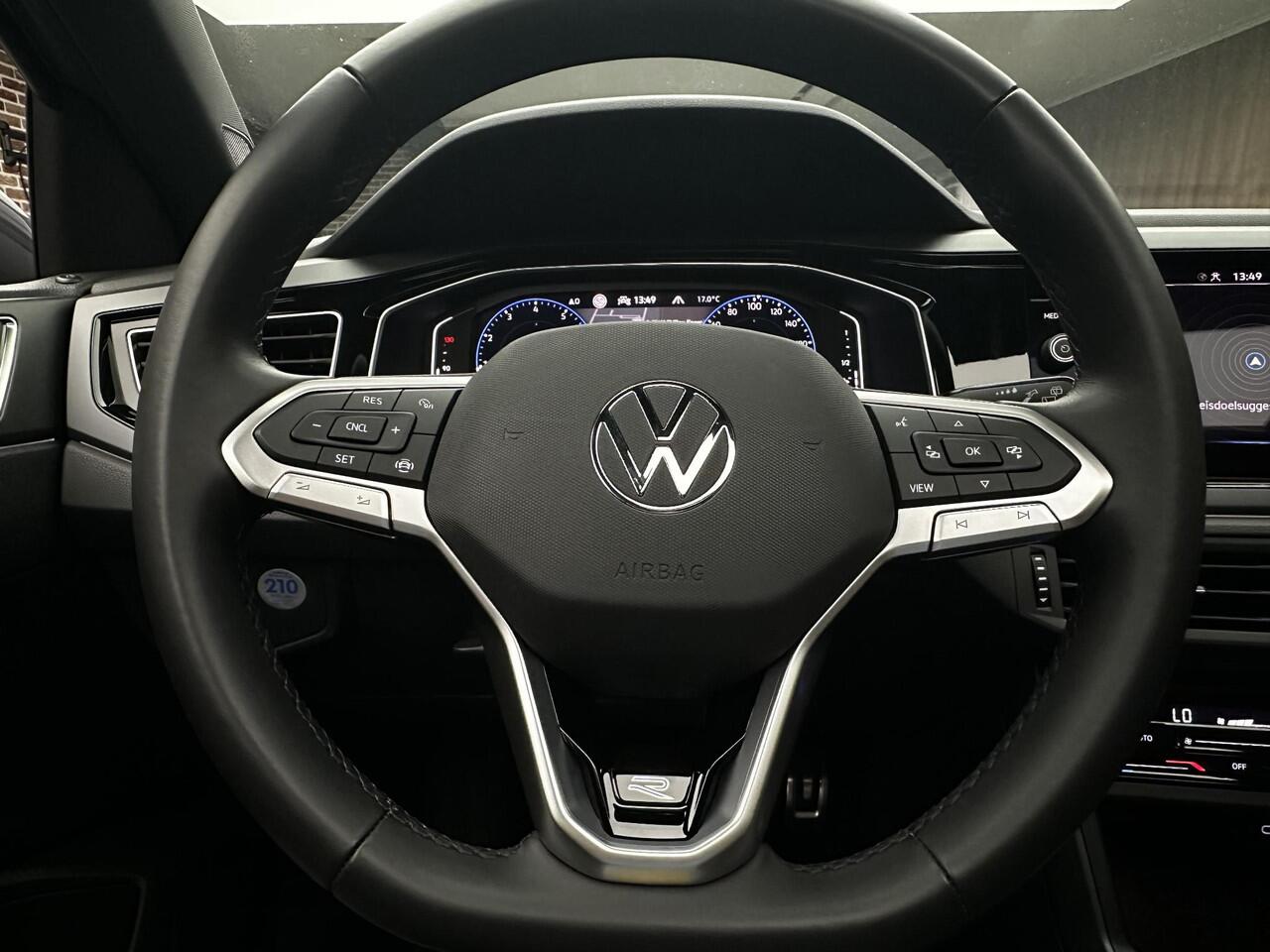 Volkswagen POLO 1.0 TSI R-Line Panorama IQ Virtual Dealer