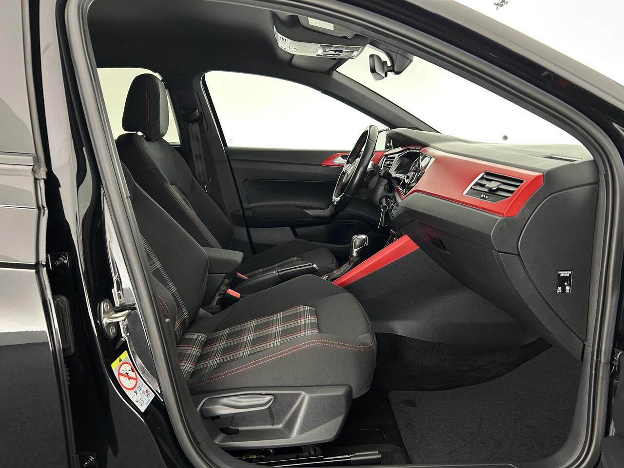 Volkswagen POLO 2.0 TSI 200pk DSG GTI NL Auto Camera Led ACC Camera Carplay