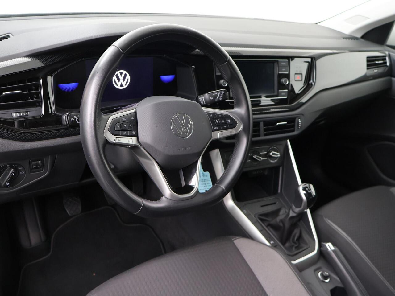 Volkswagen POLO 1.0 TSI Life | 95 PK | Parkeersensoren | Adaptive cruise control | Apple Carplay/Android Auto |