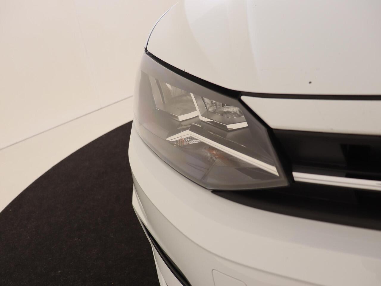 Volkswagen POLO 1.0 TSI Comfortline | Bluetooth | Airco | Adaptieve cruise control | Verwarmbare buitenspiegels |