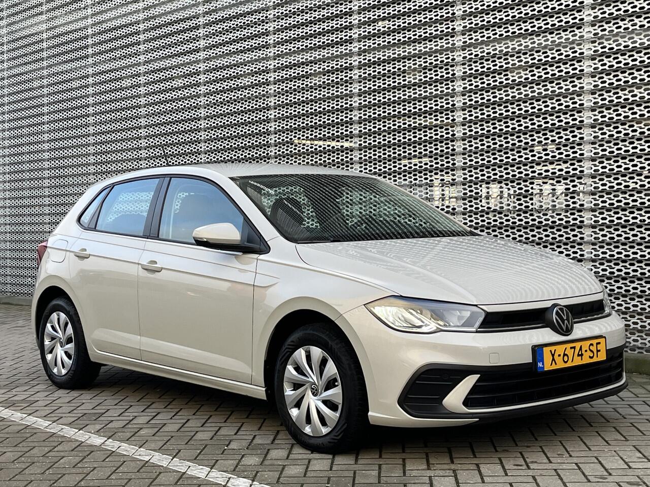 Volkswagen POLO 1.0 TSI Polo / App connect / Airco / Lichtmetaal 15 inch / Fabriekgarantie 2028 / P4