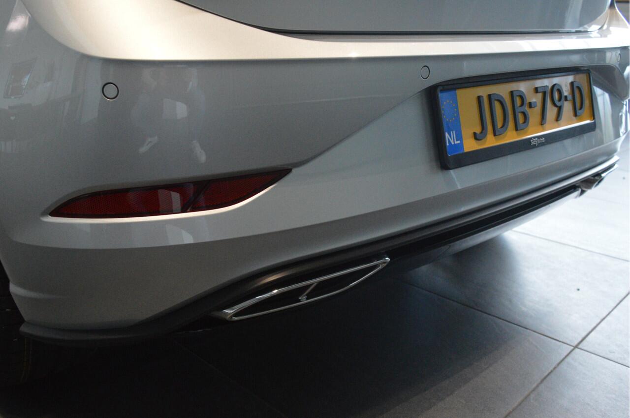 Volkswagen POLO 1.0 TSI 2X R-Line clima cruise keyless camera 16 inch !!