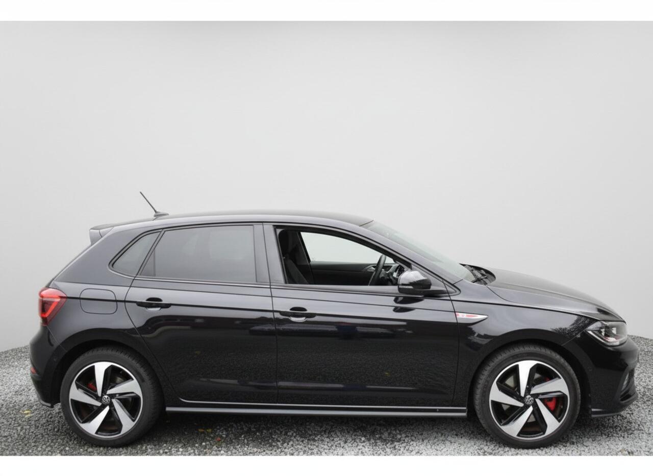 Volkswagen POLO GTI 2.0 TSI 210PK DSG GTI-SPORT VIRTUAL/LED/CARPLAY FABRIEKS GARANTIE