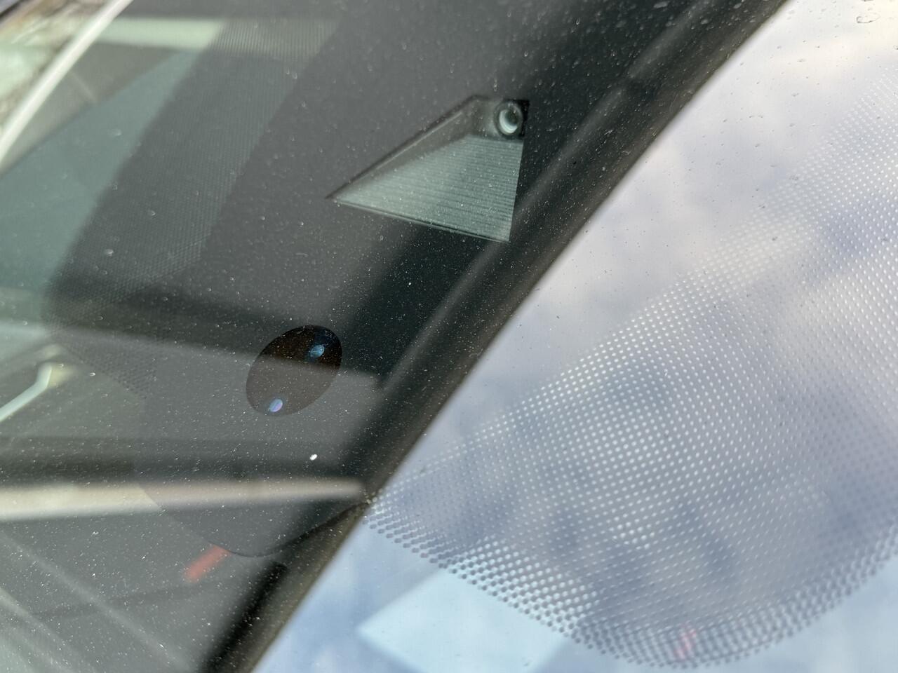 Volkswagen POLO 1.0 TSI 95pk H5 Life Business Climate Control Virtual Cockpit Stoelverwarming Camera