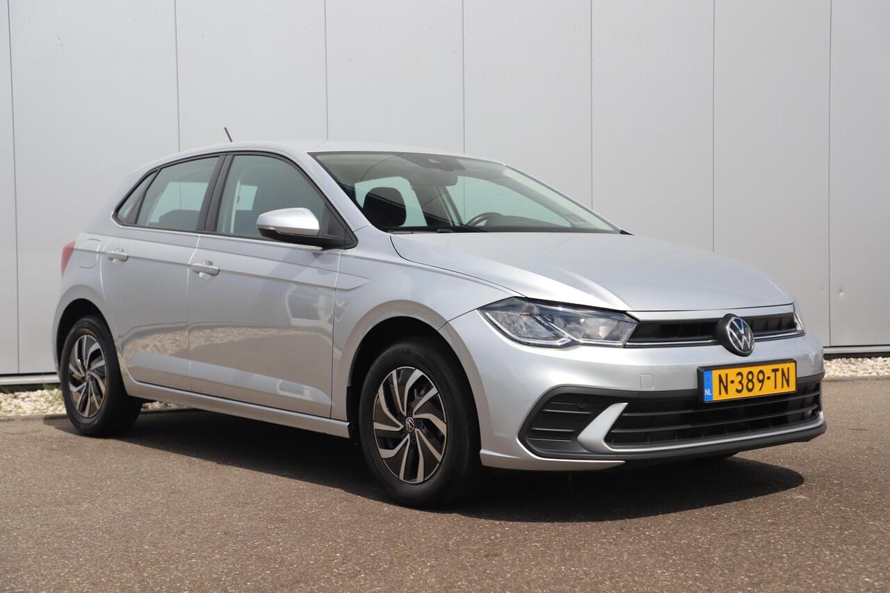 Volkswagen POLO 1.0 TSI Life 95PK NAP NIEUWSTE MODEL! Virtual Cockpit 15 inch LMV Radio Carplay Android Bluetooth Navigatie Achteruitrijcamera Adaptive Cruise LED
