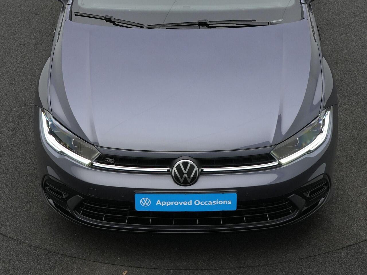 Volkswagen POLO 1.0 TSI 95 pk DSG R-Line | Panoramadak | IQ Light | Achteruitrijcamera | Stoelverwarming | Navigatie | Adaptive Cruise
