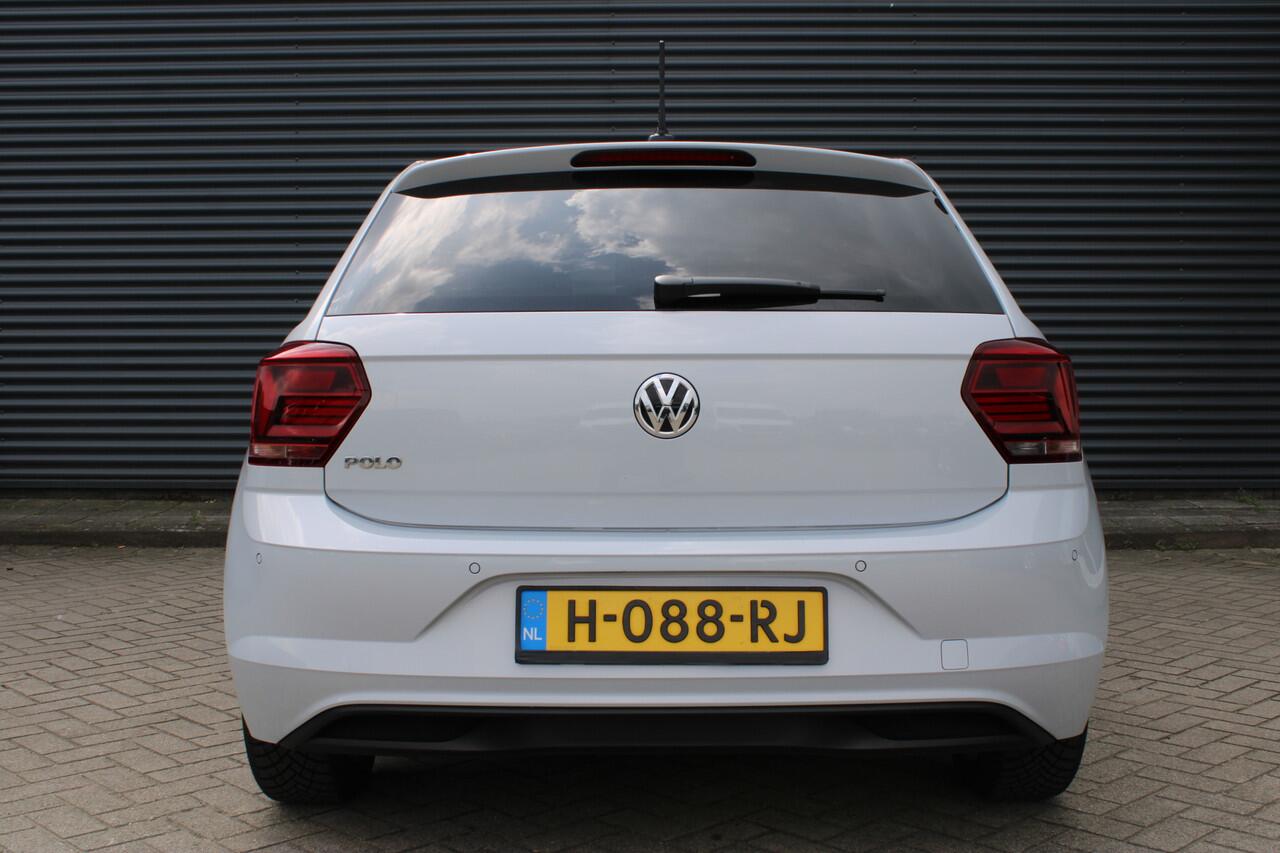 Volkswagen POLO 1.0 TSI DSG Highline Navigatie Camera