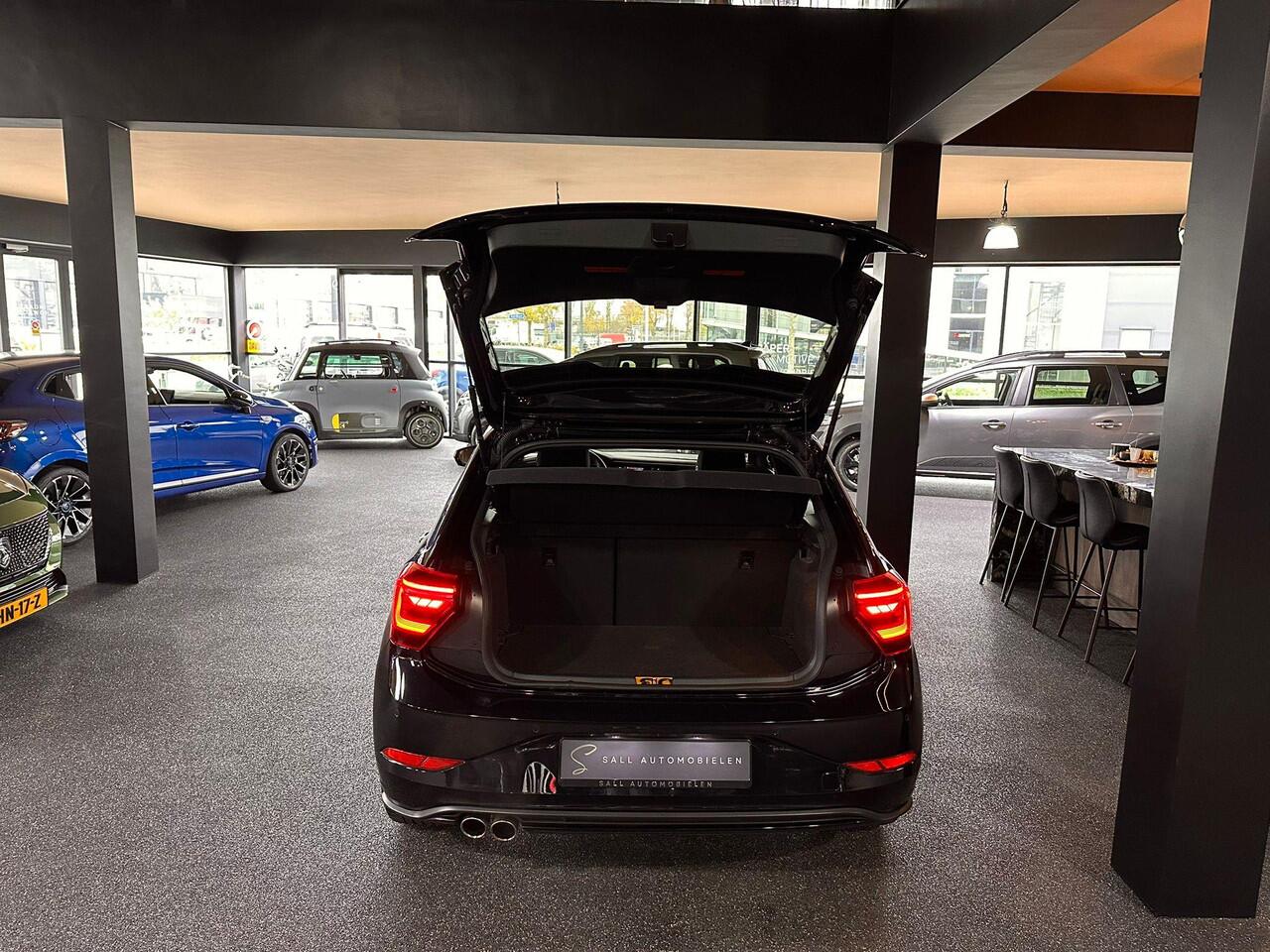 Volkswagen POLO 2.0 TSI GTI Pano/Virtual/IQlight