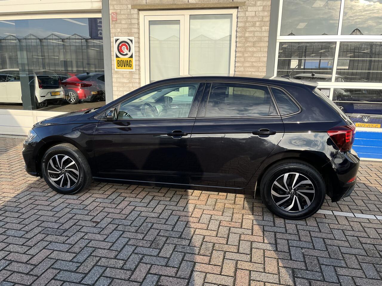 Volkswagen POLO 1.0 TSI Life Edition / GARANTIE TM 09-2028/ APP-CONNECT / AIRCO /ADAPTIEVE CRUISE CONTROL / PARKEERSENSOREN / CAMERA / LED / LANE ASSIST / ISOFIX