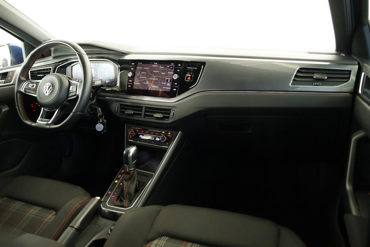 Volkswagen POLO 2.0 TSI GTI / Navi / CarPlay / ACC / LED / VC