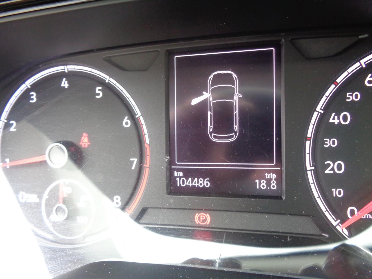 Volkswagen POLO 1.0 TSI Comfortline Carplay, navigatie, LM velgen