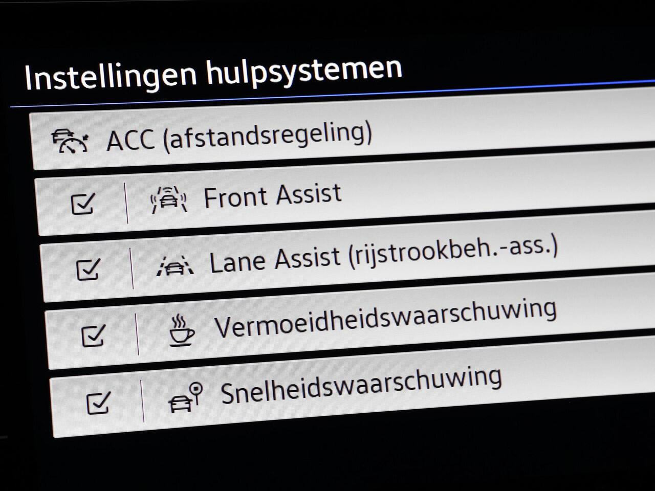 Volkswagen POLO Life Edition 1.0 TSI 95 PK Hatchback 5 versn Hand · Comfort Pakket · Digital Cockpit Pro · Multimedia Pakket · MEGA SALE