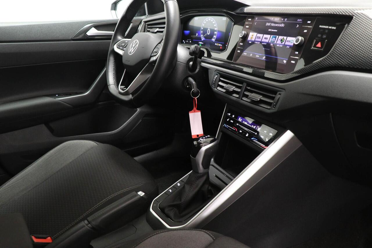 Volkswagen POLO 1.0 TSI Life Business | ASSISTANCE PACK | STOELVERWARMING | DAB | APPLE