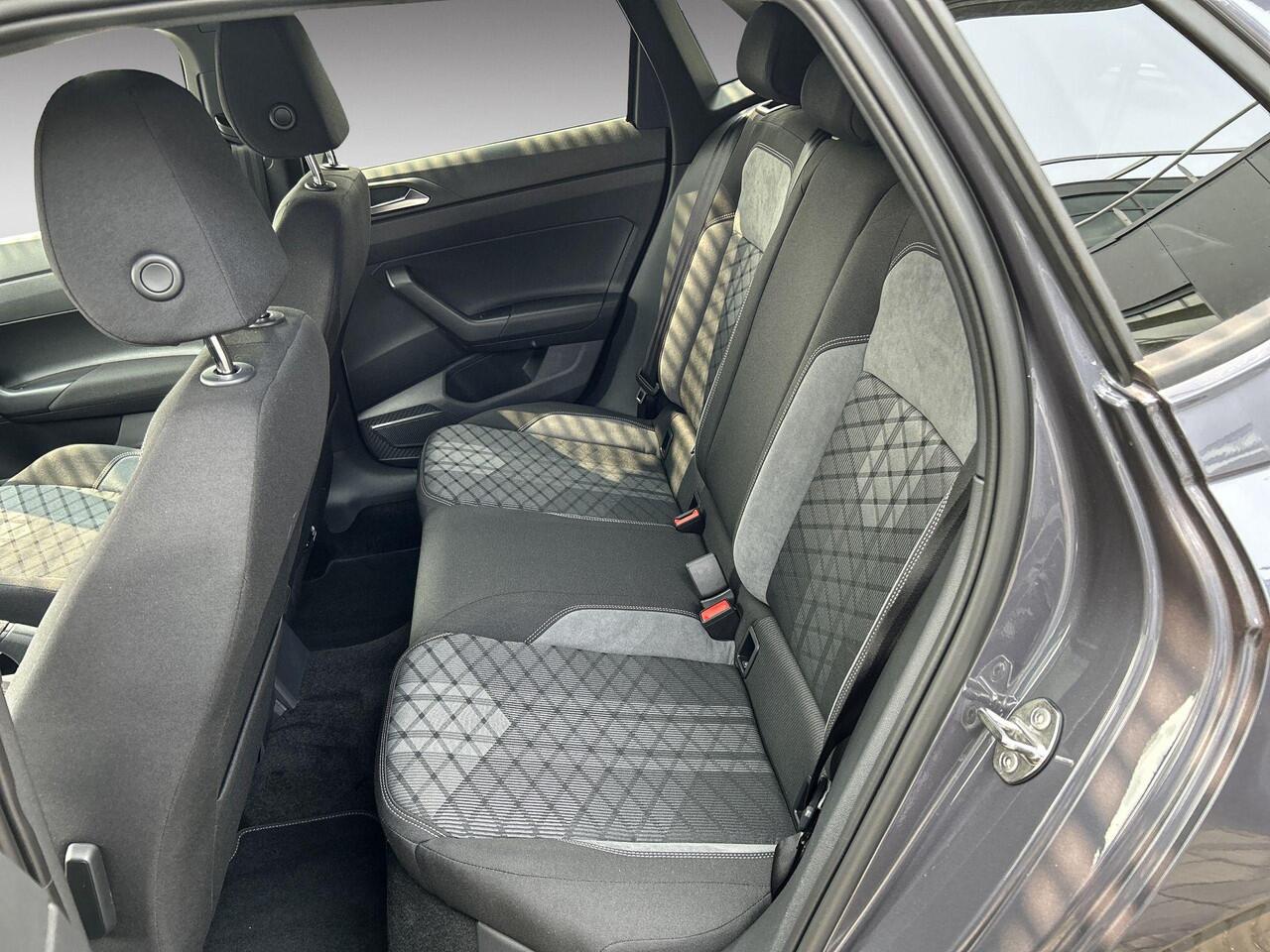 Volkswagen POLO 1.0 TSI R-Line