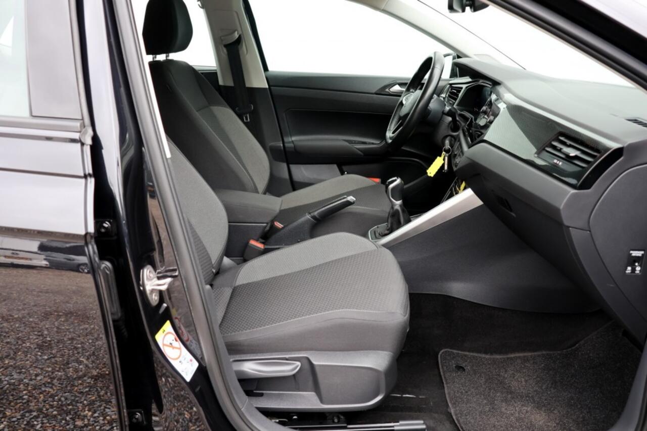 Volkswagen POLO 1.0 TSI Life Business - 95 pk **Navi / Carplay / PDC / ACC