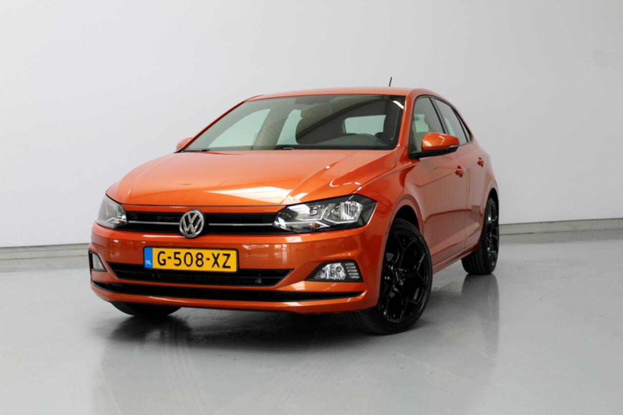 Volkswagen POLO 1.0 TSI Comfortline Business 96PK, AUTOMAAT | CARPLAY | ADAPTIEVE CRUISE CONTROLE | CLIMATE CONTROLE | HALF LEER | NAVIGATIE | NIEUWE LM-VELGEN/BANDEN 18"