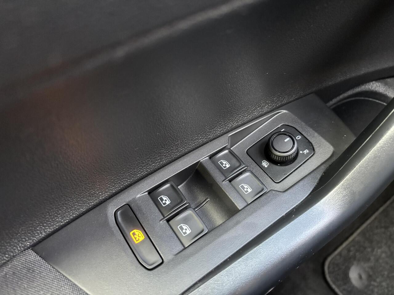 Volkswagen POLO 1.0 TSI R-Line Edition Carplay/Cruise/Airco