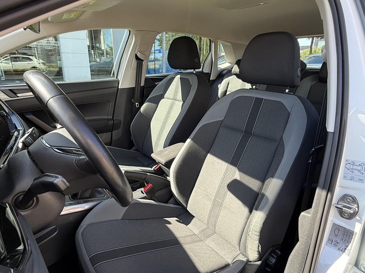 Volkswagen POLO 1.0 TSI 95pk Highline / App-Connect / Clima / Trekhaak / 16" LMV