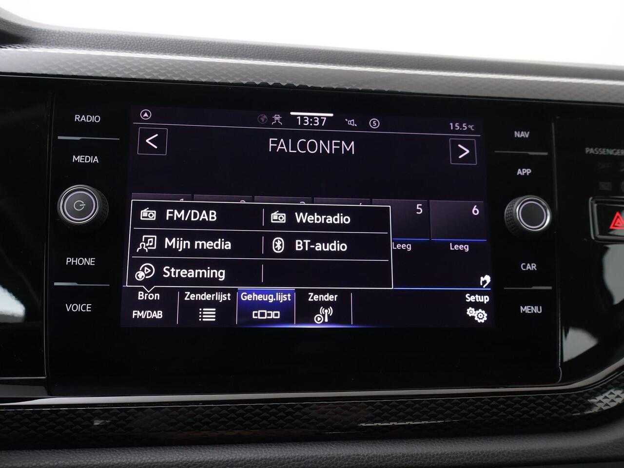 Volkswagen POLO 1.0 TSI Life | 95 PK | Adaptive cruise control | Parkeersensoren | Navigatiesysteem |