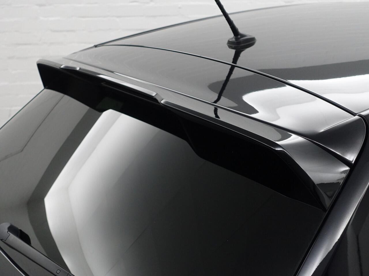 Volkswagen POLO 1.0 TSI R Line- Dynamic Select, Keyless, CarPlay, Led, Park Assist, Sport Interieur