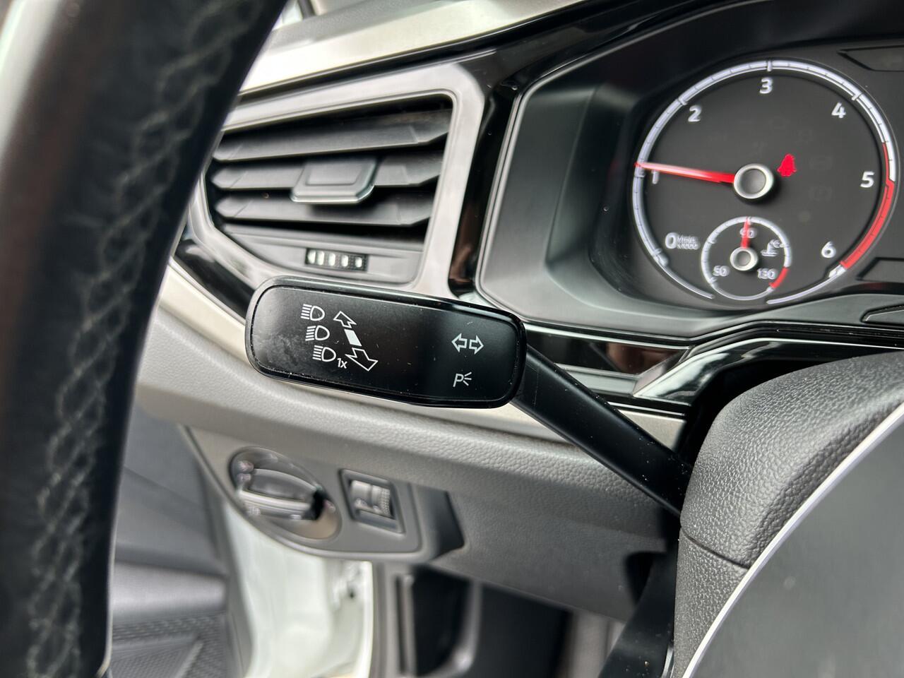 Volkswagen POLO 1.6 TDI Comfortline 50% deal 7.225,- ACTIE Airco / Cruise / Carplay / Telefoon