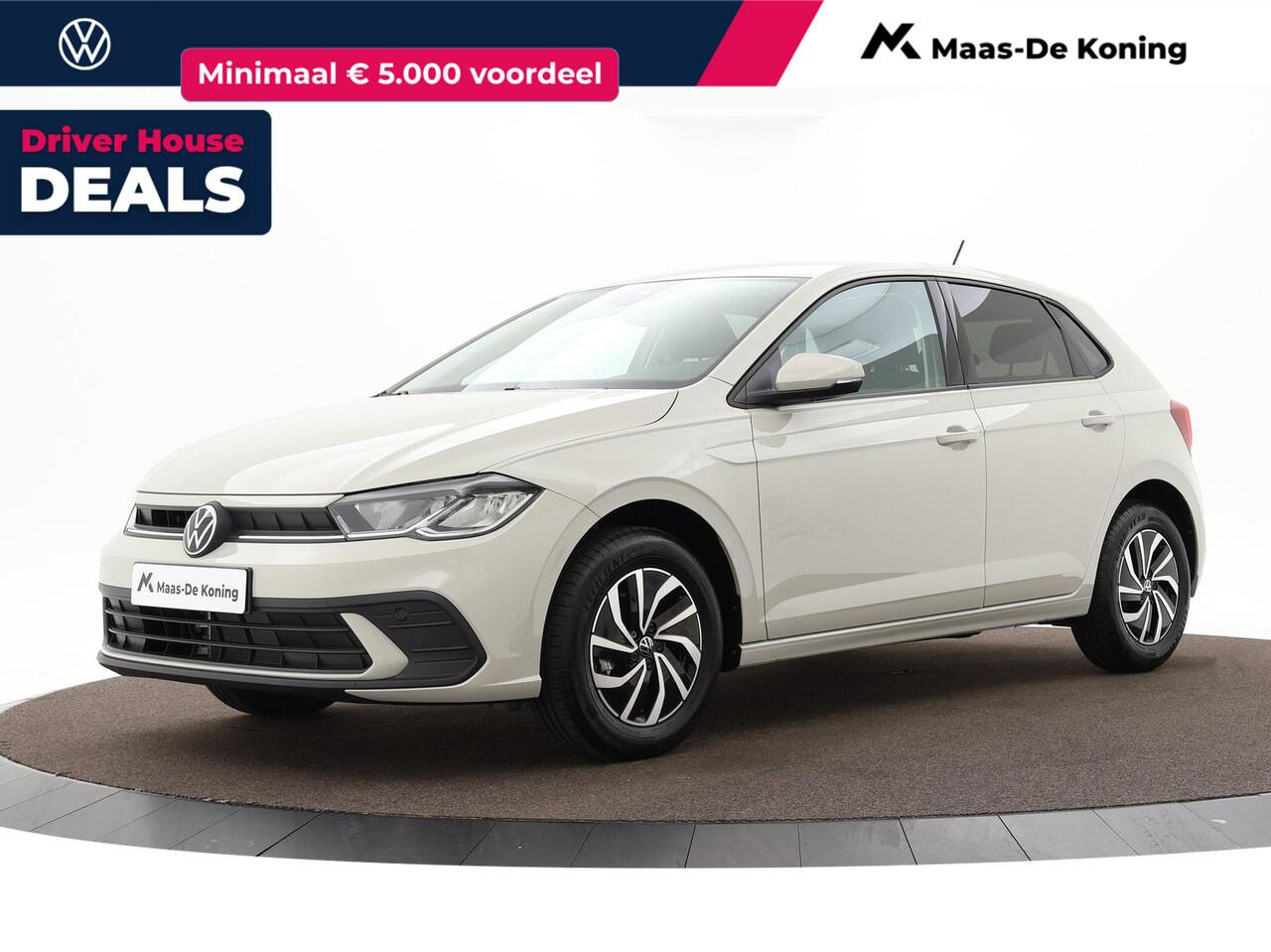 Volkswagen POLO Life Edition 1.0 TSI 95 pk 5 versn. Hand · Achteruitrijcamera · regensensor ·