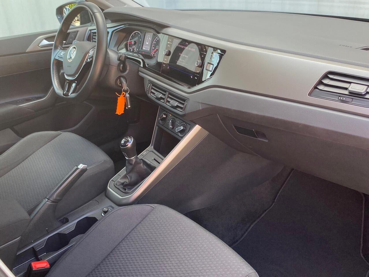 Volkswagen POLO 1.0 TSI Comf.line Act. cruise/Navi etc.