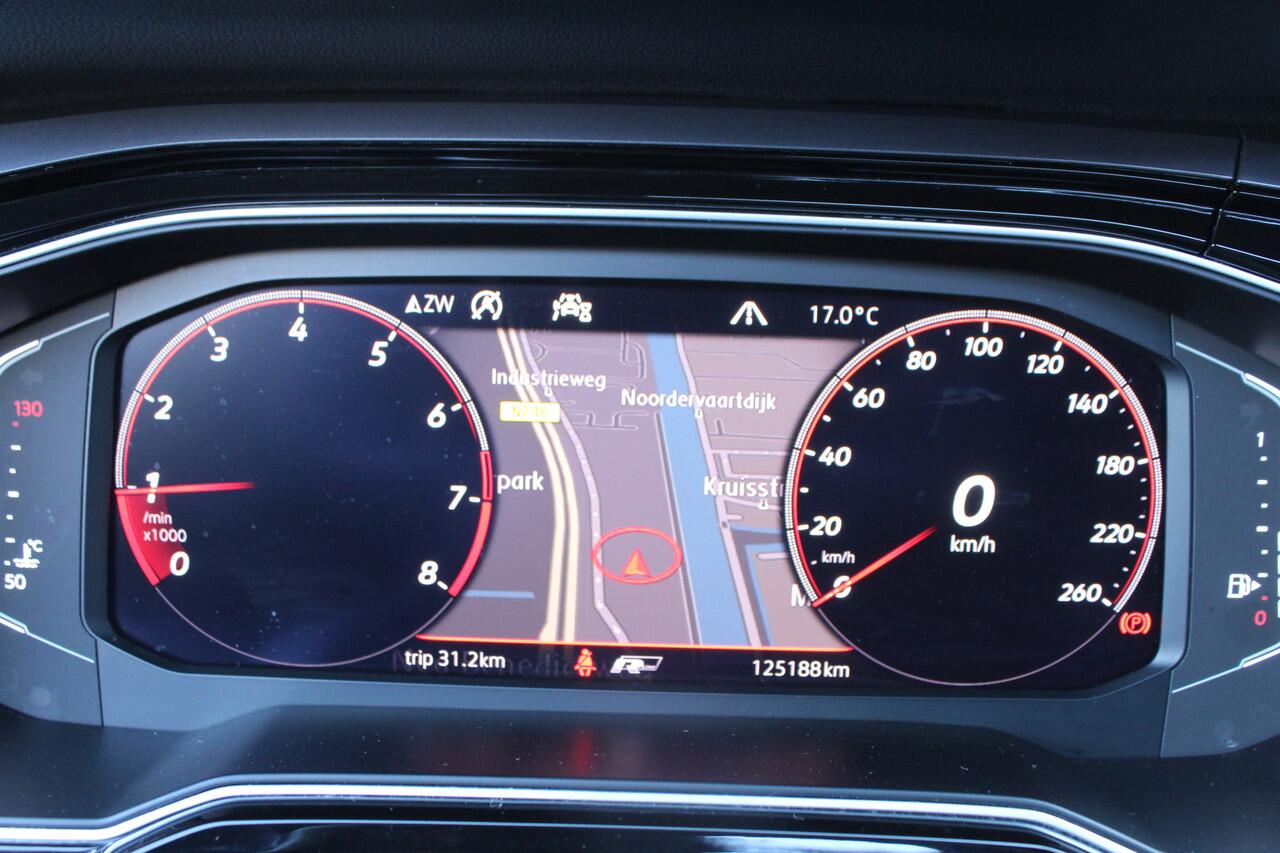 Volkswagen POLO 1.0 TSI 96pk R-Line NL-Auto NAP Panoramadak Clima Cruise Navi PDC Carplay Dig. Cockpit LED