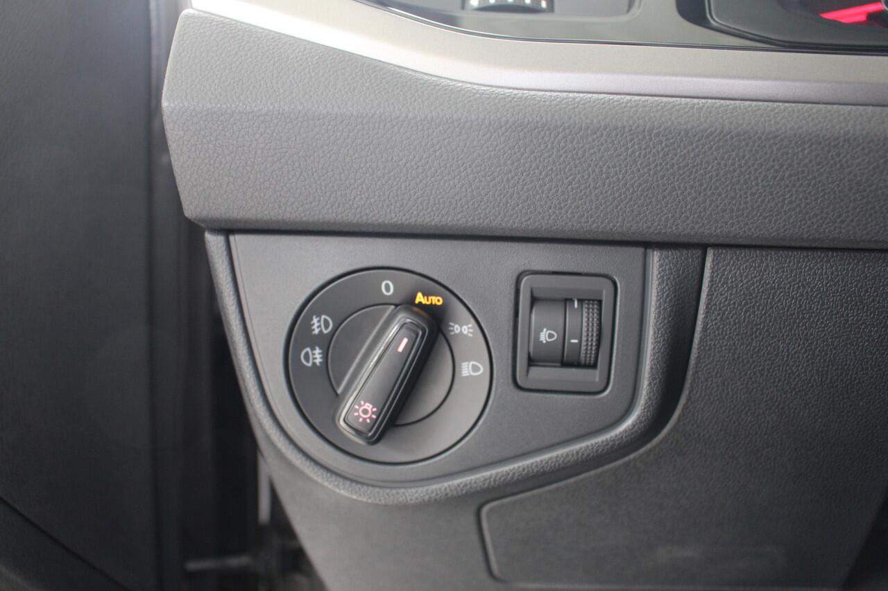 Volkswagen POLO 1.0 TSI Comfortline Automaat Navigatie | Airconditioning | Centrale vergrendeling