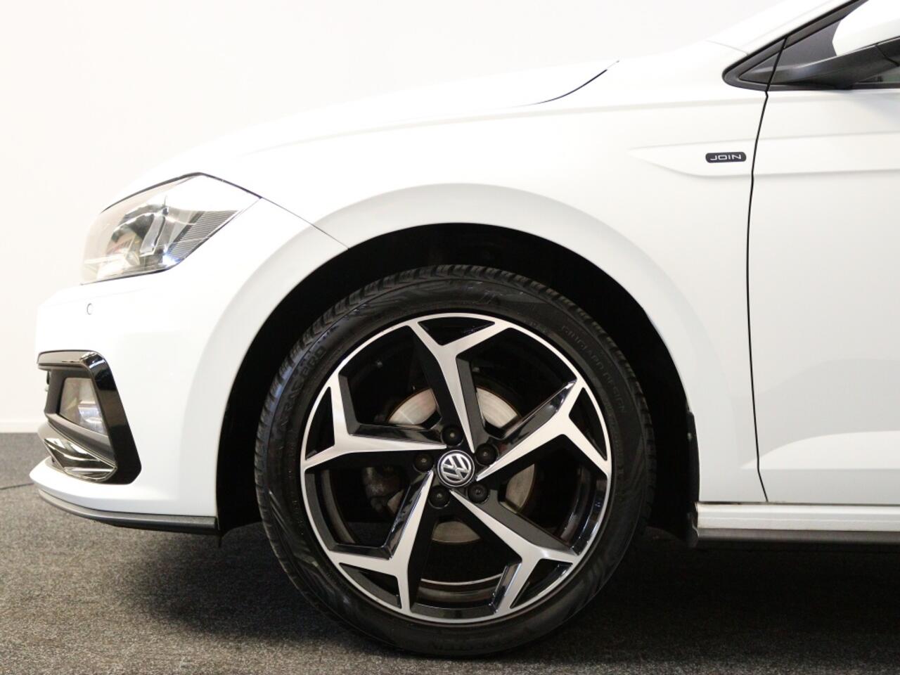 Volkswagen POLO 1.0 TSI Highline Business R | Panoramadak | Parkeersensoren |