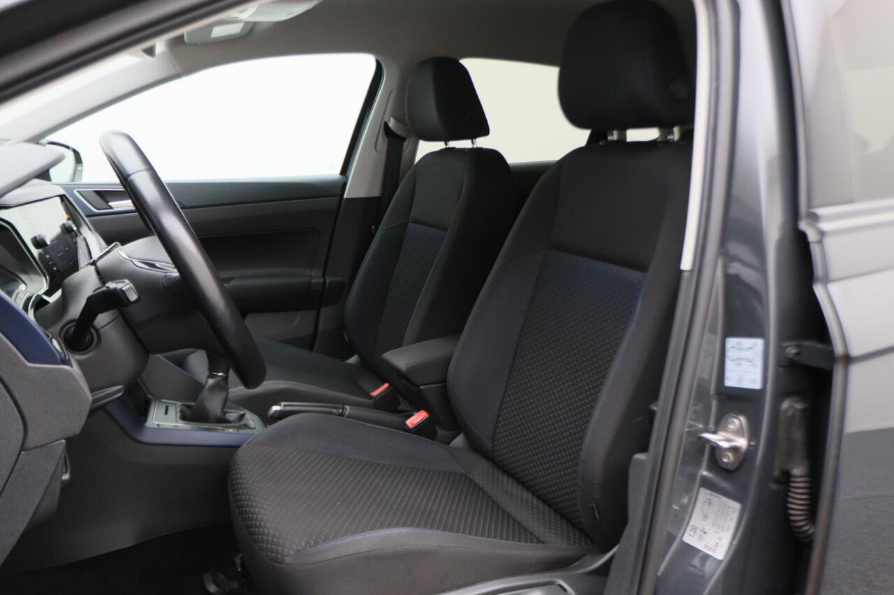 Volkswagen POLO 1.0 TSI Highline Climate, Apple Carplay, Stoelverwarming, Cruise, PDC, 15"