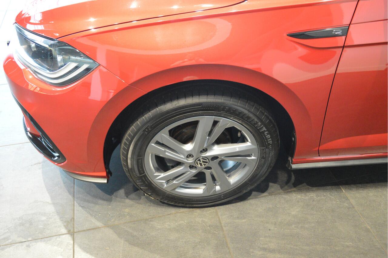 Volkswagen POLO 1.0 TSI 2X R-Line keyless cruise carplay led pdc camera !!