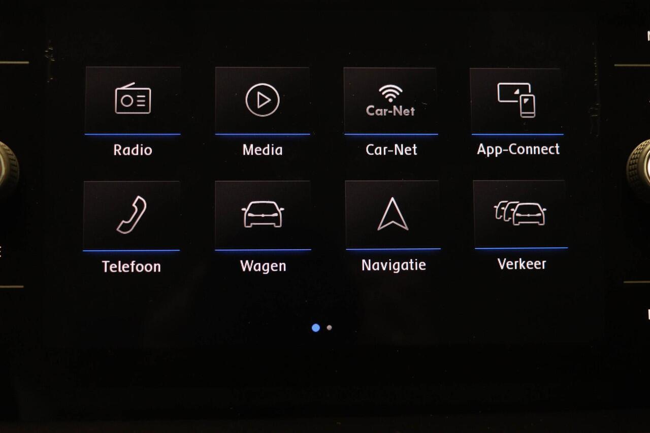 Volkswagen POLO 1.0 TSI Comfortline | Parkeersensoren V+A | Navigatie | Cruise Control | DAB+