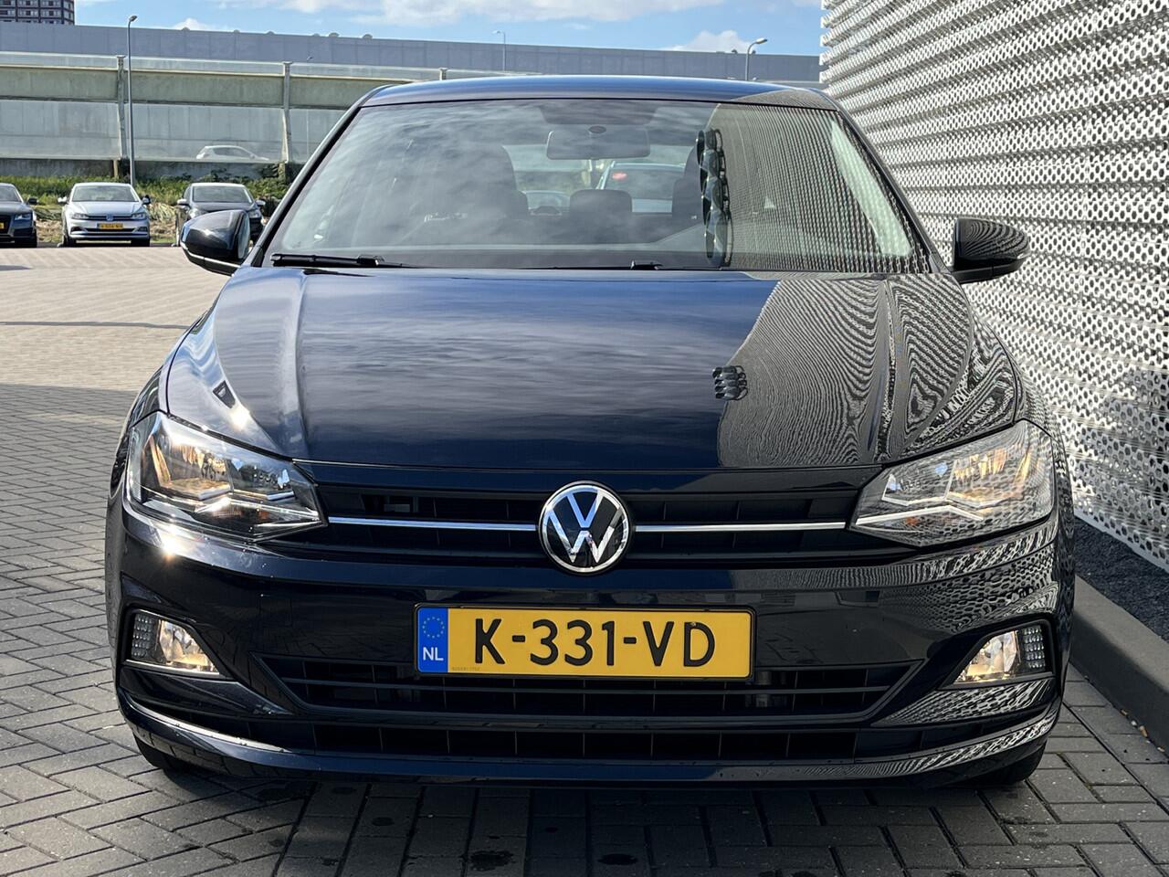 Volkswagen POLO 1.0 TSI Comfortline Navigatie / Airco / App connect / **
