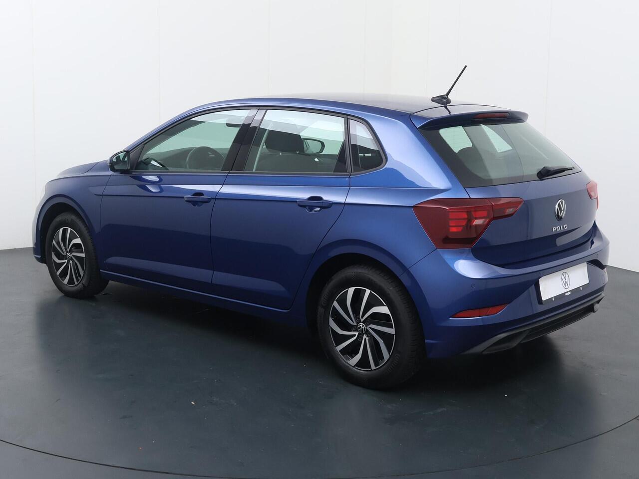 Volkswagen POLO 1.0 TSI Life Navigatie | Apple Carplay | Parkeersensoren voor en achter | DAB-radio | LM-velgen | ACC |