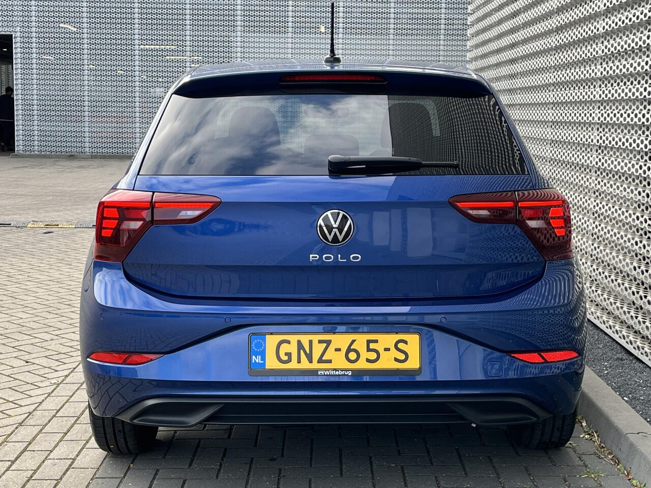 Volkswagen POLO 1.0 TSI Life Edition / App connect / Camera / Lichtmetaal 15 inch / Fabrieksgarantie 2028 / **