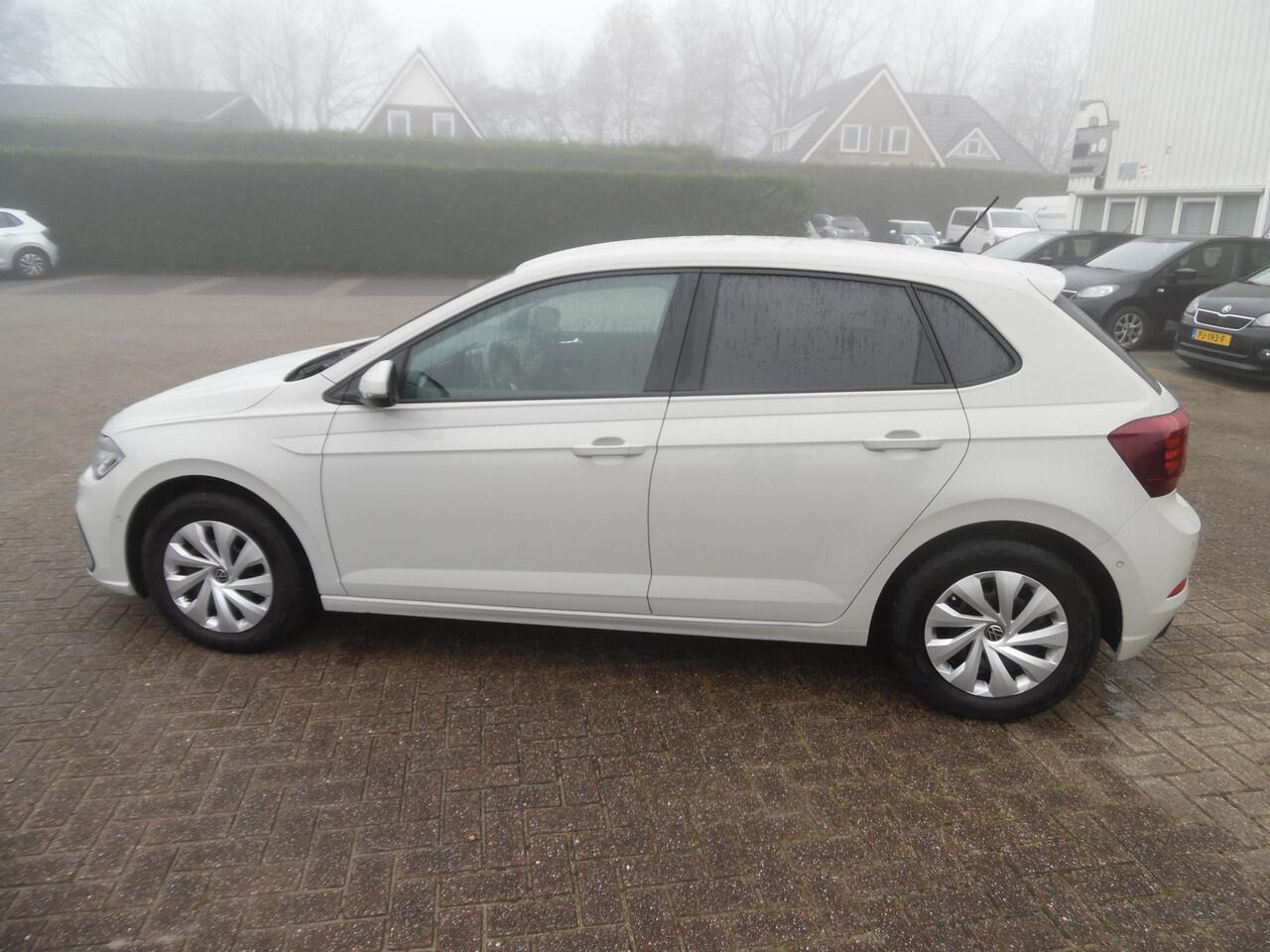 Volkswagen POLO 1.0 TSI Life Business