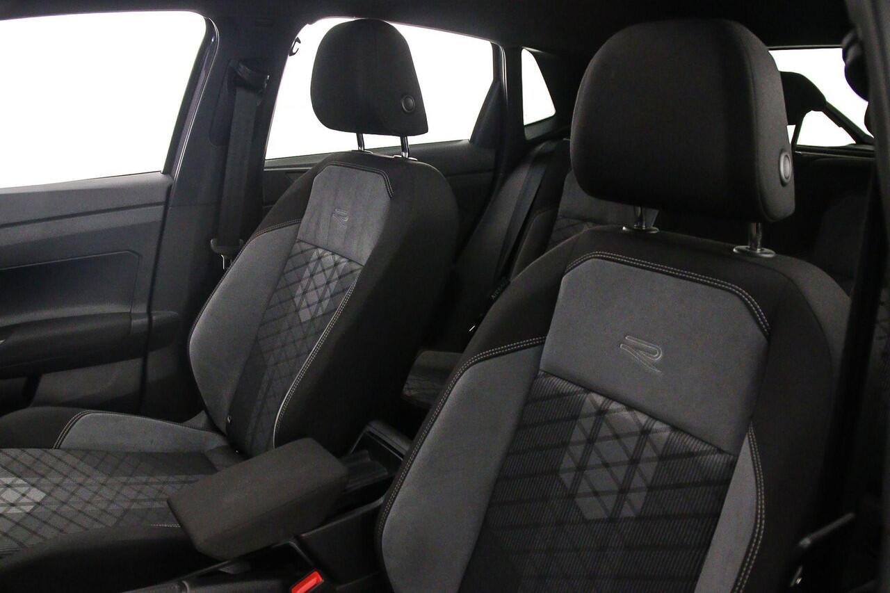 Volkswagen POLO R-Line 1.0 TSI 95pk DSG Automaat Panoramadak, Beats audio, Adaptive cruise control, Achteruitrijcamera, Stoelverwarming