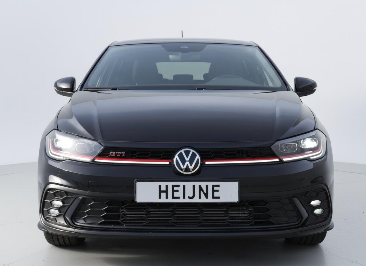Volkswagen POLO 2.0 TSI GTI TSI 210PK DSG GTI-SPORT IQ-LIGHT/PDC/CARPLAY