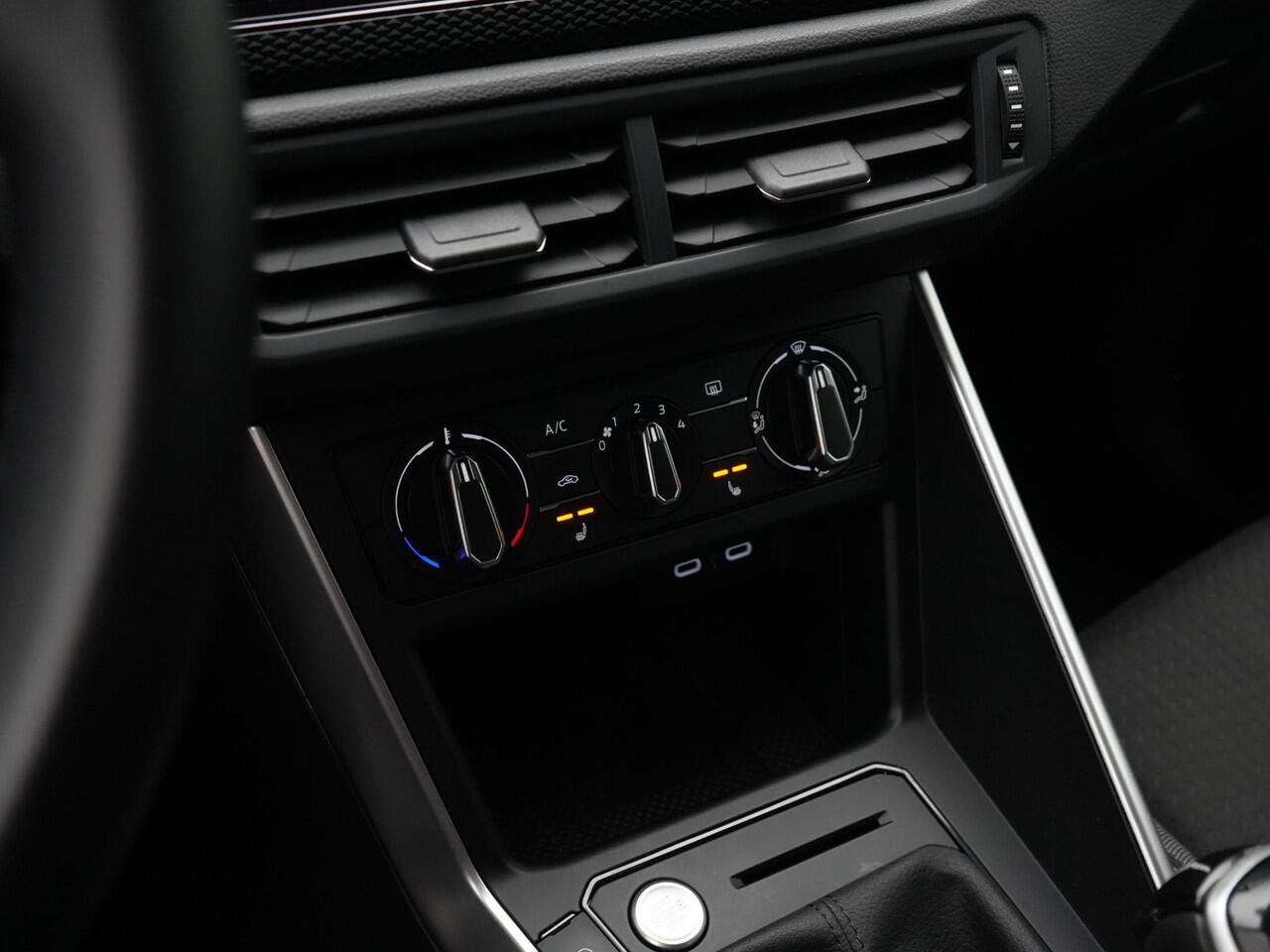 Volkswagen POLO 1.0 TSI 95 pk Life Edition | Navigatie | Stoelverwarming | Adaptive Cruise | Achteruitrijcamera