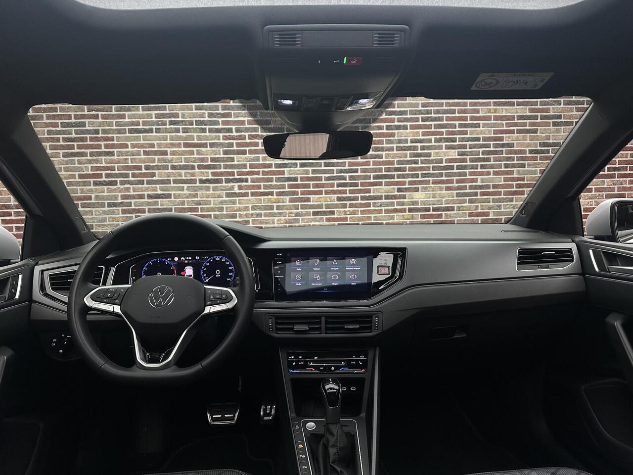 Volkswagen POLO 1.0 TSI R-Line IQ Panorama Camera Line Virtual Beats