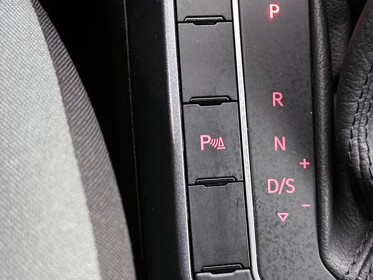 Volkswagen POLO 1.0 TSI DSG Highline AD-CRUISE | CLIMA | NAV | LED