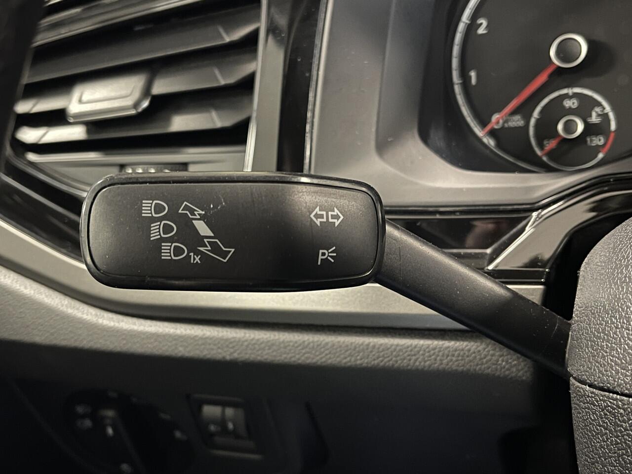 Volkswagen POLO 1.0 TSI Comfortline | Cruise Control | Apple Carplay | Android Auto | Centrale Deurvergrendeling | Airco | Automatische Verlichting |