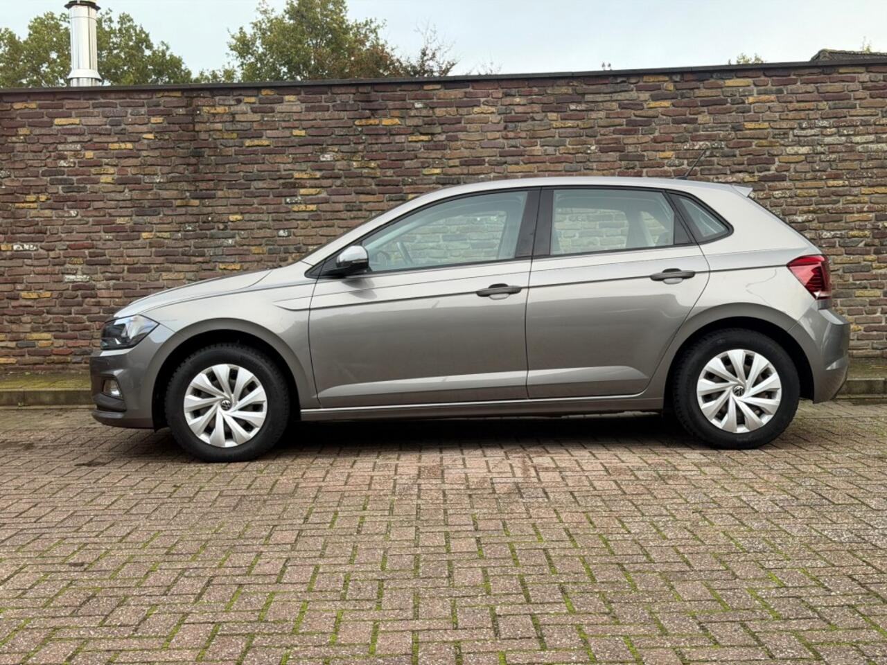 Volkswagen POLO 1.0 TSI COMFORTLINE Carplay ACC DAB+