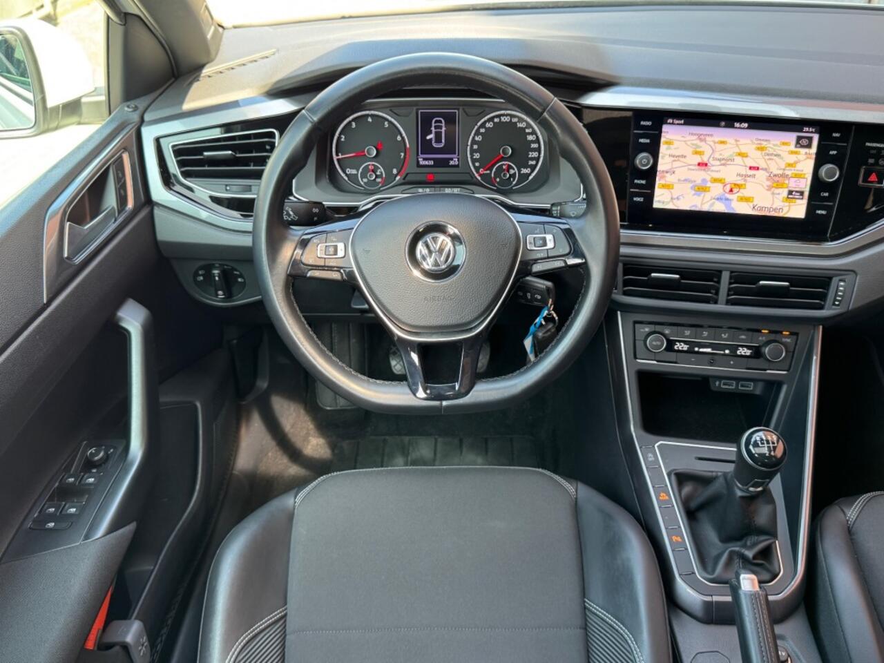 Volkswagen POLO 1.0 TSI R-Line LED Panoramadak