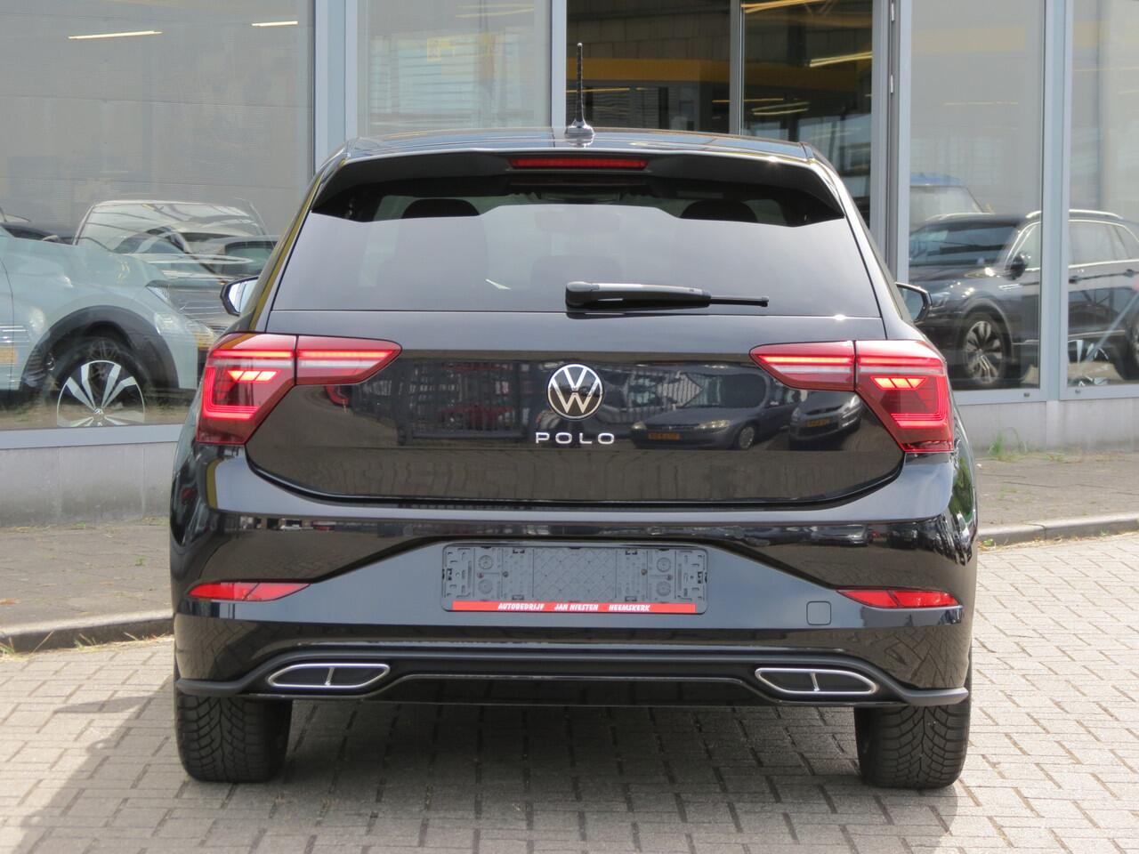Volkswagen POLO 1.0 TSI R-Line -95pk- Automaat | Matrix IQ Led | 17" Bergamo | Camera | Rijklaarprijs incl. 1 jaar Bovag garantie